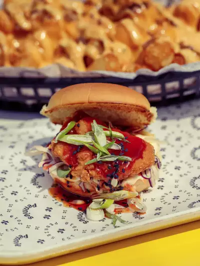 The best bars in Toronto | A crispy burger at Pennies
