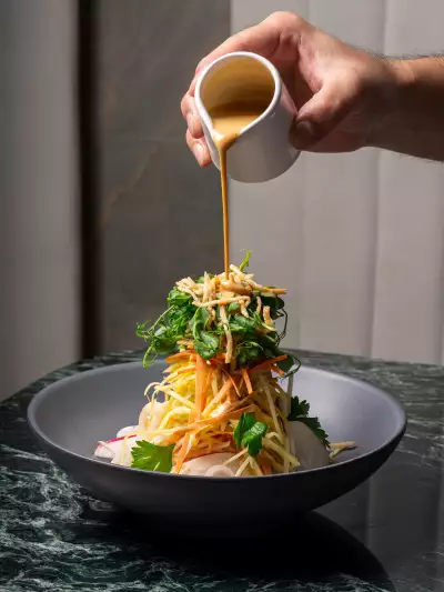New restaurants Toronto | A fresh mango slaw at Jade Yorkville