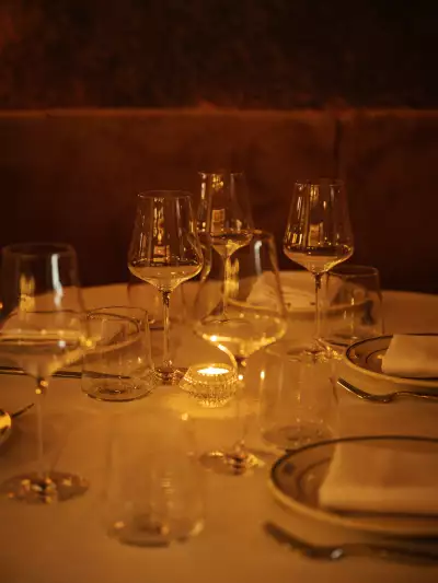 New restaurants Toronto | Wine glasses and white tablecloths at Linny's