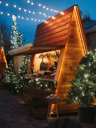 Elora Christmas Market | European-style chalets touting goods decorate the Elora Christmas Market