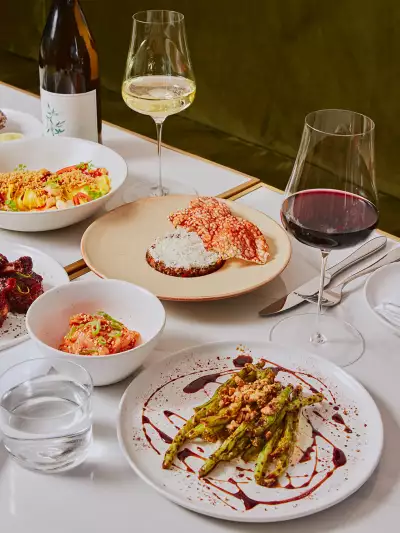 Romantic restaurants Toronto | A spread of dishes at Henry's Restaurant