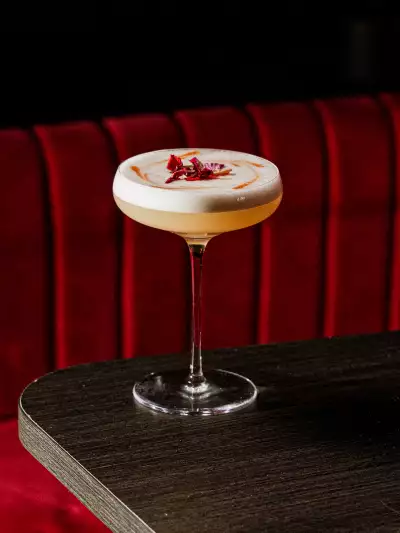 Best new restaurants Toronto | Peach & Ginger Sour at Slice of Life Toronto