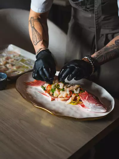 New restaurants Toronto | Seafood at Petros82