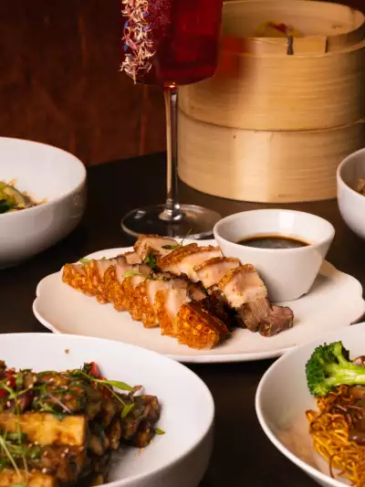 New restaurants Toronto | Honey Chinese at Portland Square
