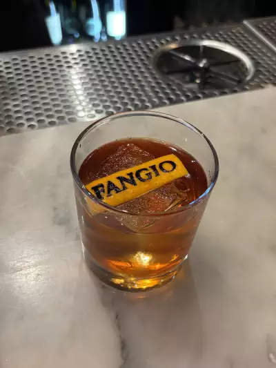 Best new Italian restaurants Toronto | A cocktail at Fangio