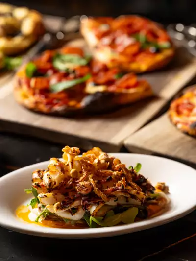 Best new Italian restaurants Toronto | Calamari and pizza at Notte Ristorante
