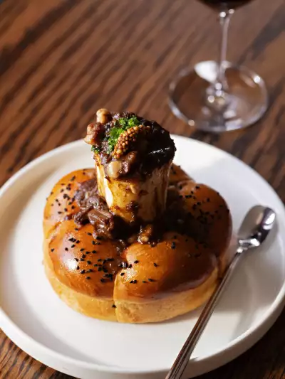 Bone marrow bourguignon at Bar Allegro