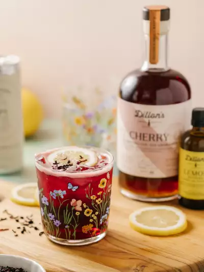 Summer drinks | Dillon's Cherry Hibiscus Fizz cocktail