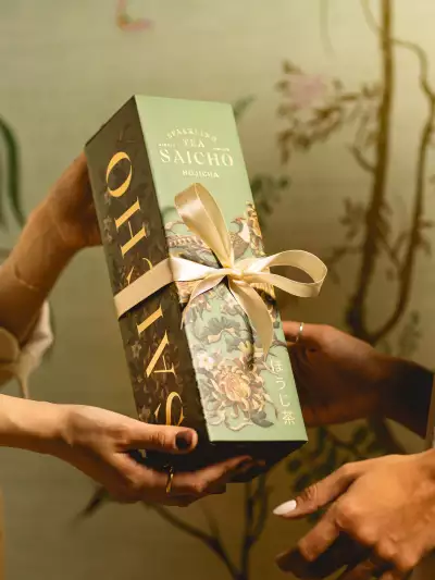 Summer drinks | Giving a gift box of Saicho Sparkling Tea