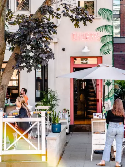 Michelin restaurants Toronto | Chubby's Jamaican Kitchen