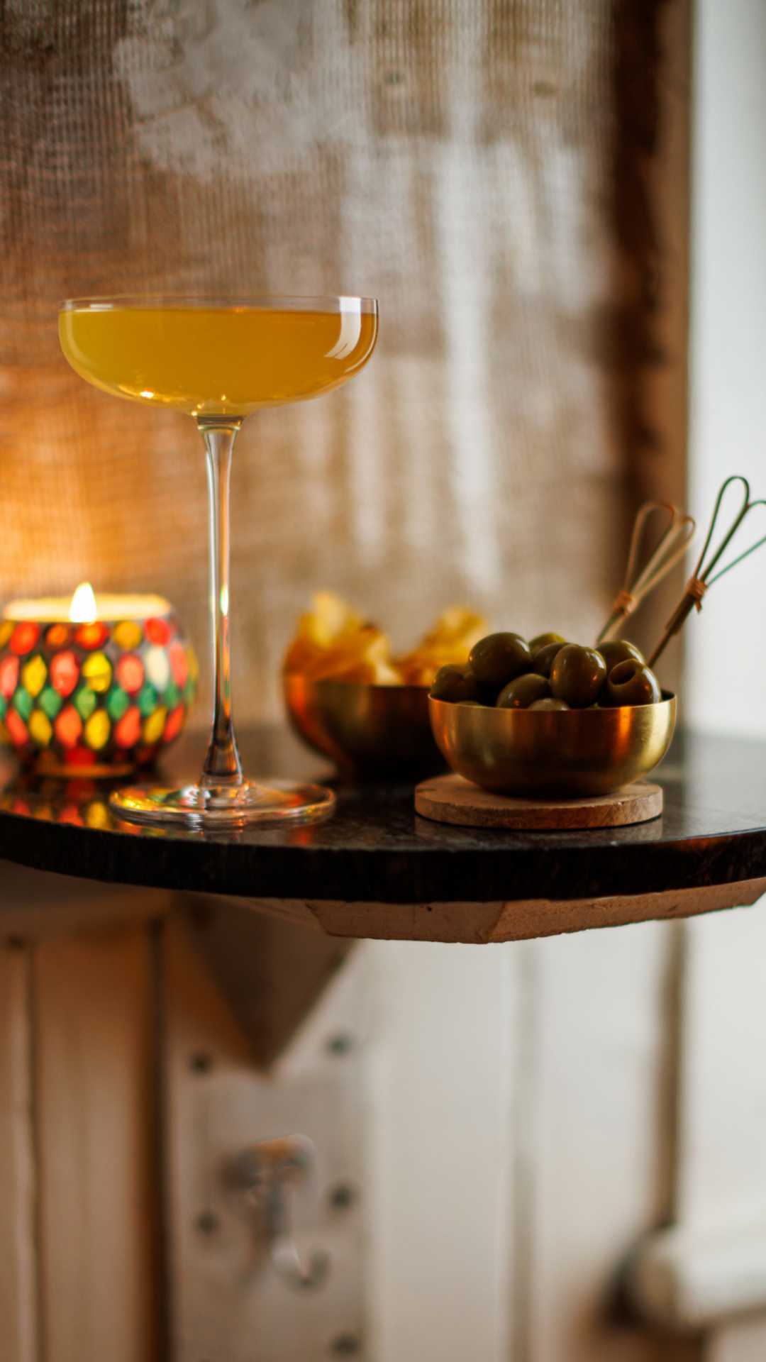 Toronto speakeasies | A cocktail and olives at Gift Shop