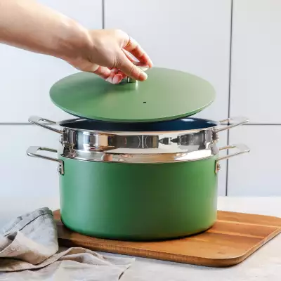 Foodie gift ideas | Kilne Everything Pot + Steamer Bundle