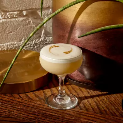 A cocktail at Bar Pompette