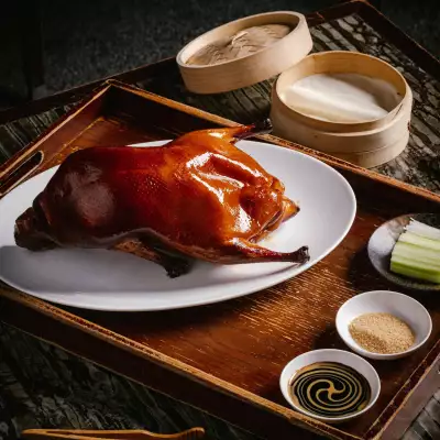 Peking Duck at Mott 32