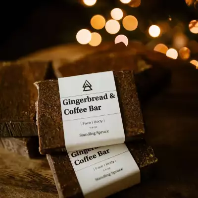 Christmas gift ideas for foodies | Standing Spruce Gingerbread & Coffee Bar