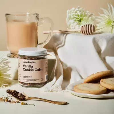 Christmas gift ideas for foodies | Lake & Oak Vanilla Cookie Calm