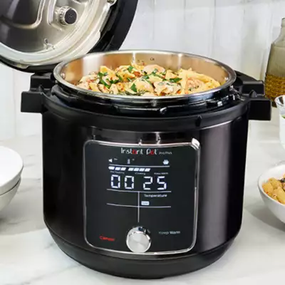 Instant Pot Pro Plus WiFi 10-in-1 Pressure Cooker