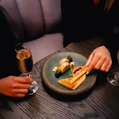 Powder Room | Pb & J Foie Gras