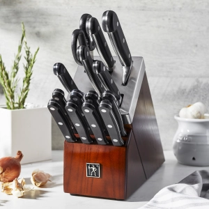 Gift guide | Henckels Classic Precision Gift guide | Henckels Classic Precision