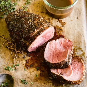 Winter recipes | Mushroom- Rubbed Roast Venison au Jus