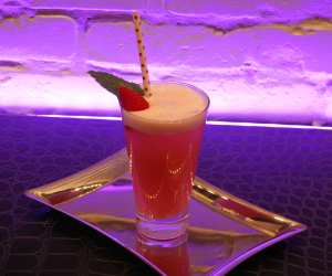 Make This: STK's Cupid's Fizz