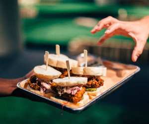 top-6-game-bars-cafes-toronto