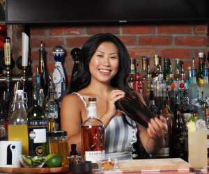 Evelyn Chick shakes up some cocktail recipes In the Kitchen with Foodism