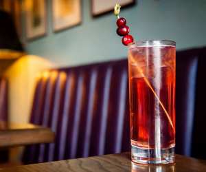 Winter gin and tonic recipe | The Oxley's festive G&T