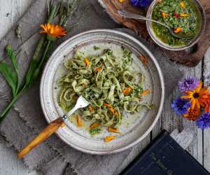 Summer recipes for dinner | Flower Pasta with Marigold Pesto