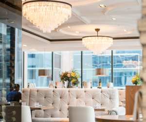 Romantic restaurants in Toronto | Inside The Chase restaurant in downtown Toronto