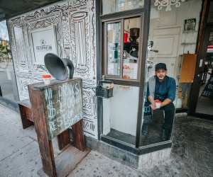 Toronto's smallest bars and restaurants