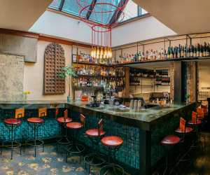 The bar inside DaiLo