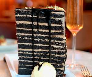 Louix Louis at the St. Regis Hotel | The King Cake