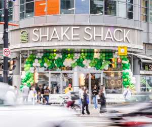 Shake Shack Toronto | Outside the new Shake Shack Toronto at Yonge and Dundas Square