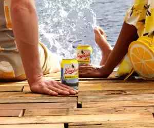 bottles-leinenkugel-lemon-shandy