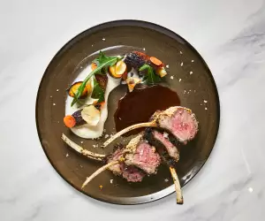 Main course recipes | Walnut-crusted roasted lamb rack