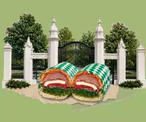 Toronto foodie bucket list | Lambo’s sammie at Trinity Bellwoods